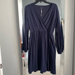 New navy blue cotton dress with pockets . Very comfortable.xl